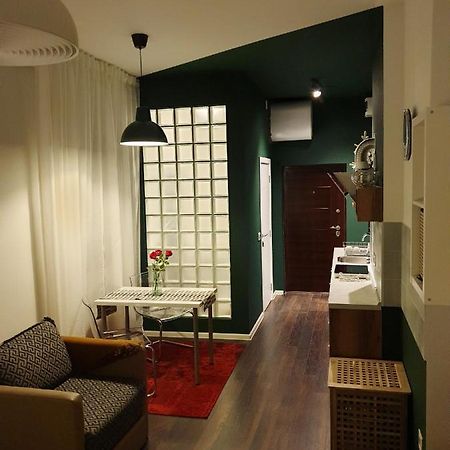 Studio appartment Savski Trg Belgrado Esterno foto